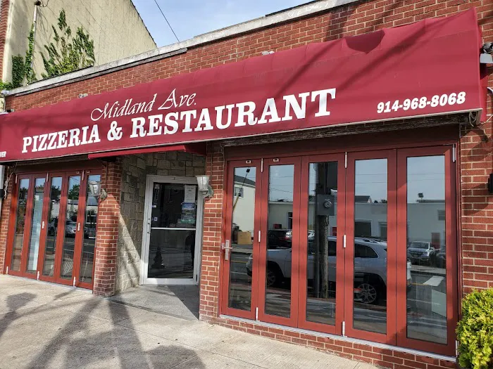 Midland Pizzeria and Restaurant Picture 6