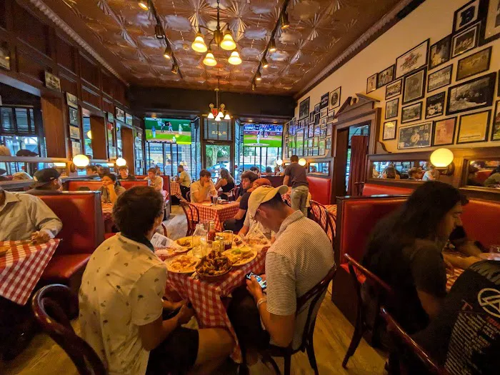 Pete's Park Place Tavern Picture 5