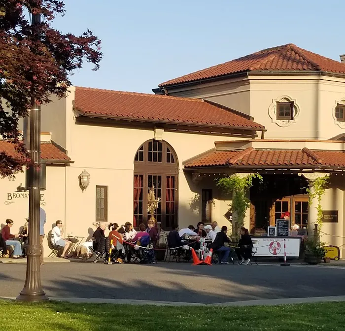 BXVL Coffeehouse Picture 6