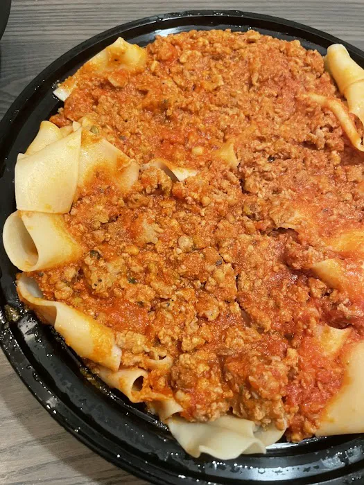 Bacione Pasta Shop Picture 9