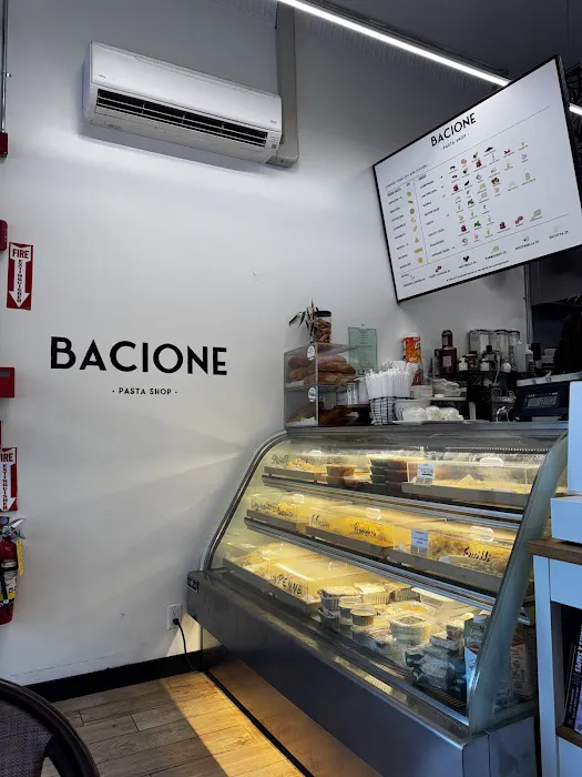 Bacione Pasta Shop Picture 2