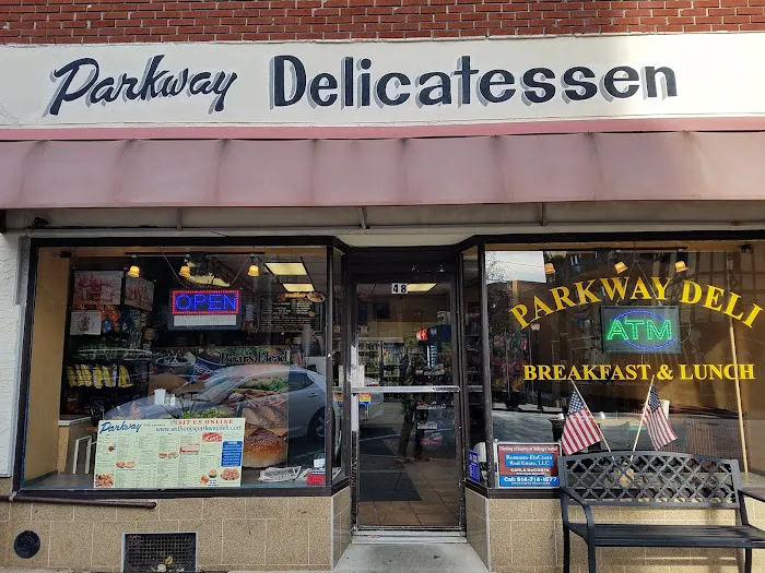 Parkway Delicatessen Picture 4
