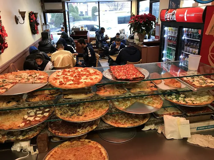 Villaggio Pizzeria Picture 7