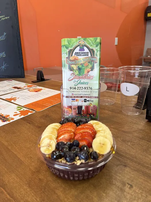 Juice House of Tuckahoe Picture 7