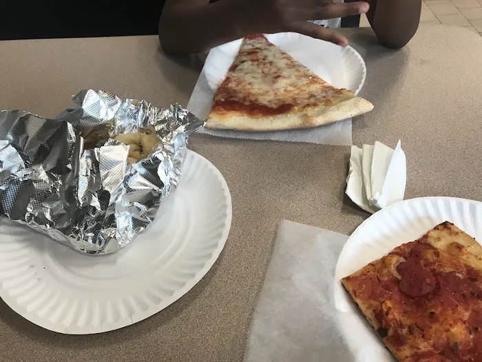 Famous Peppino’s Pizza Picture 3