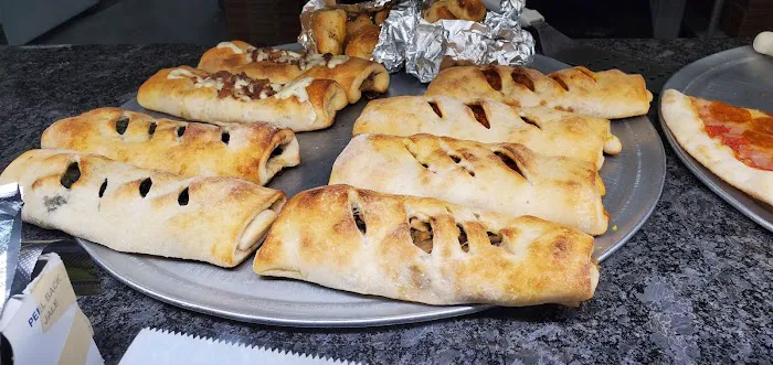 Famous Peppino’s Pizza Picture 5