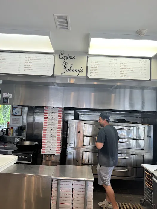 Cosimo & Johnny's Pizzeria Picture 1