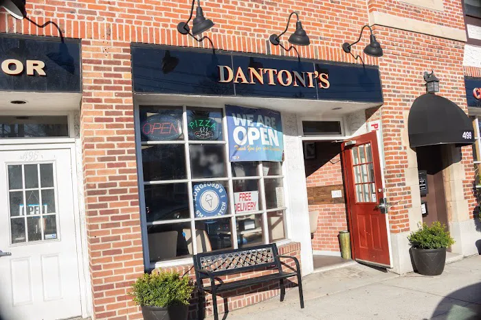 Dantoni's Pizza Picture 3