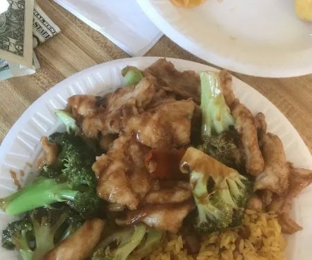 L & T Chinese Kitchen