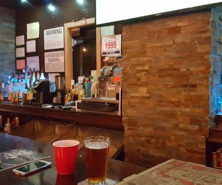 The Hole In The Wall Bar