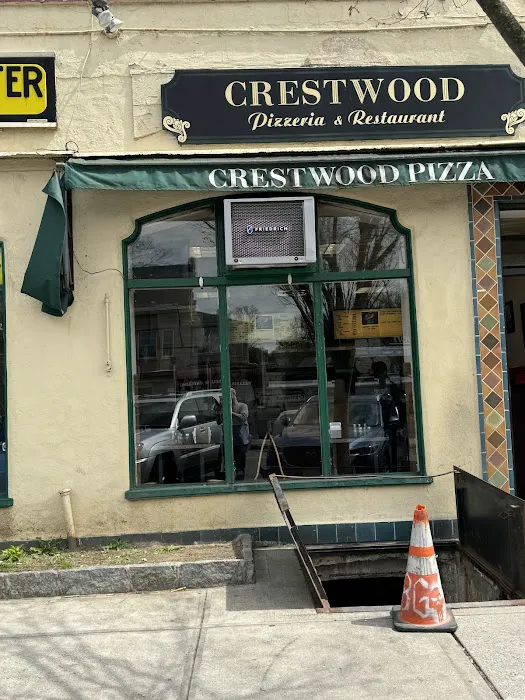 Crestwood Pizza Picture 5