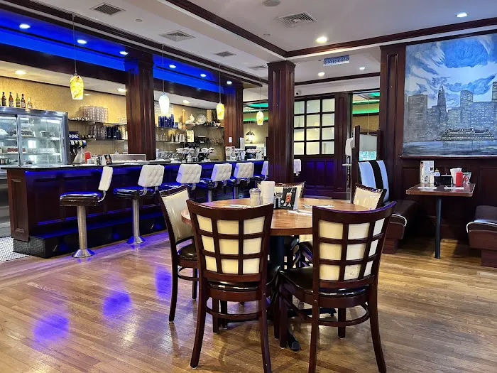 Eldorado III Diner Picture 1