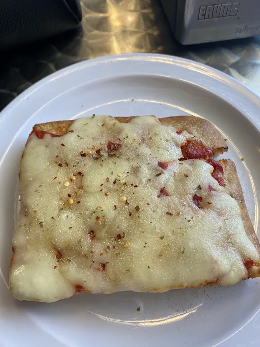 Mezzaluna Pizzeria & Restaurant Picture 6