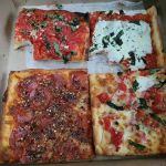 Mezzaluna Pizzeria & Restaurant