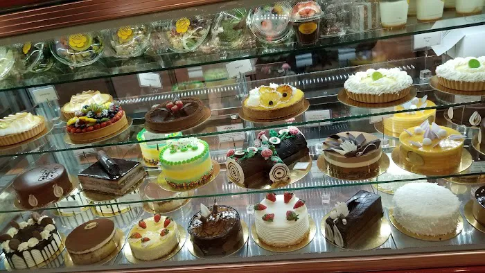 Martine's Fine Bake Shoppe Picture 3