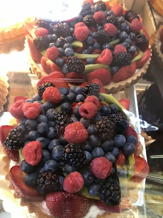 La Renaissance Patisserie Francaise Picture 4