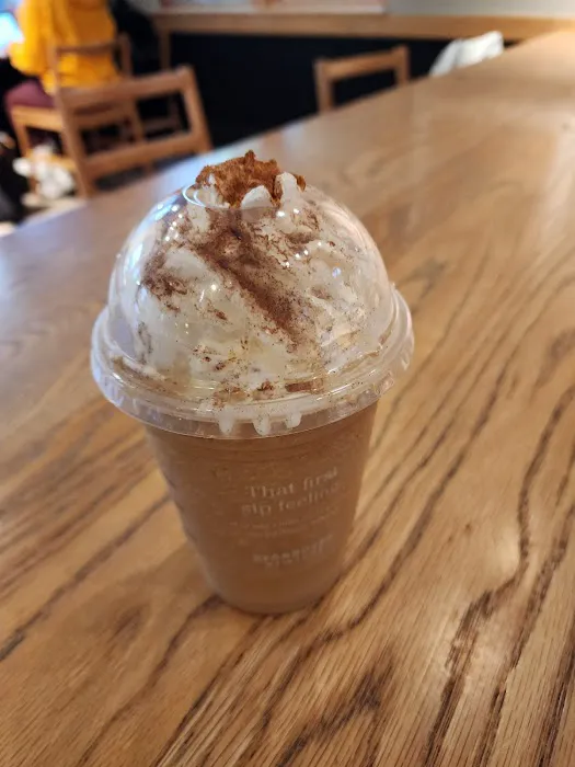 Starbucks Picture 9