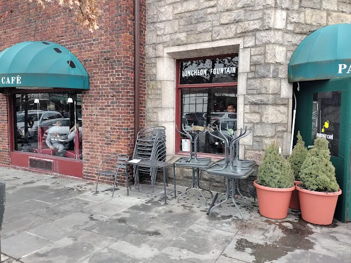 Parkway Café Picture 4