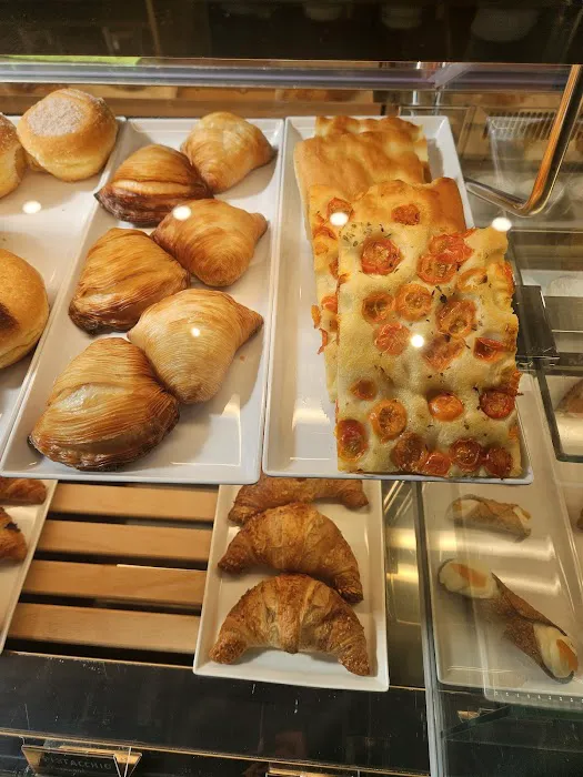 Omni Caffe Picture 10