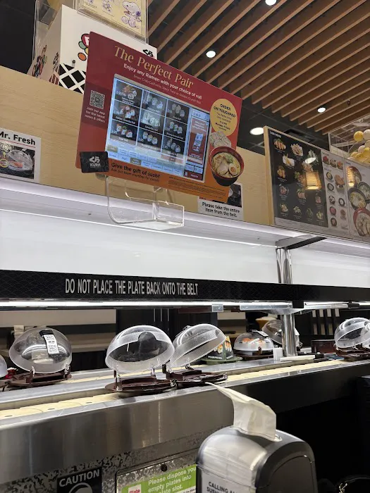 Kura Revolving Sushi Bar Picture 3