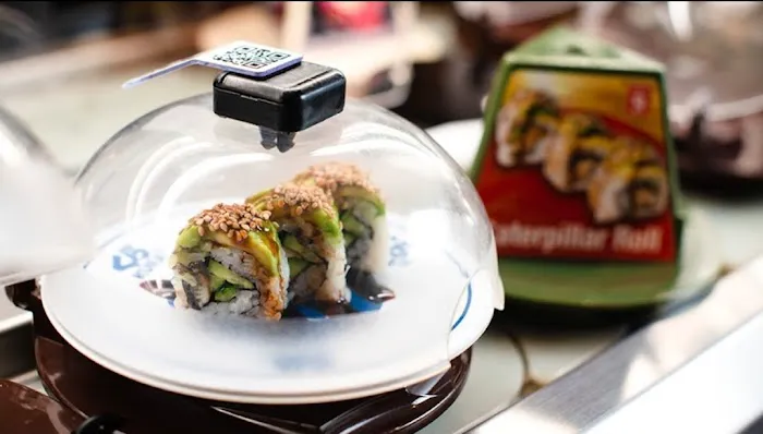 Kura Revolving Sushi Bar Picture 6