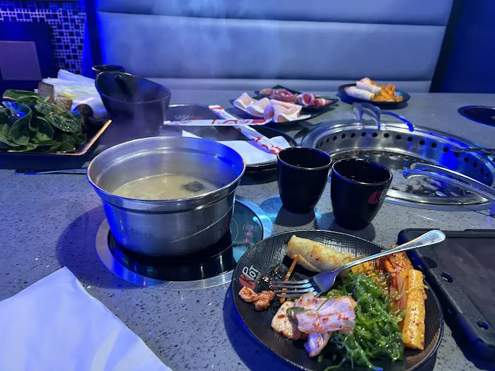 KPOT Korean BBQ & Hot Pot Picture 5