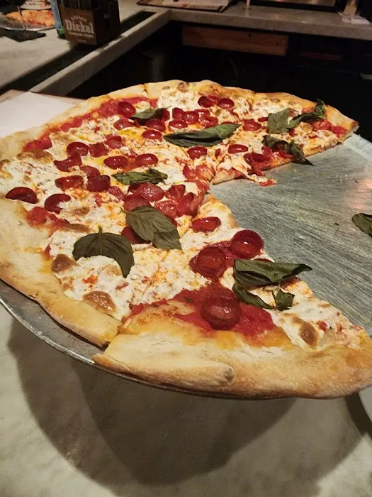 Pizza & Brew Scarsdale Picture 2