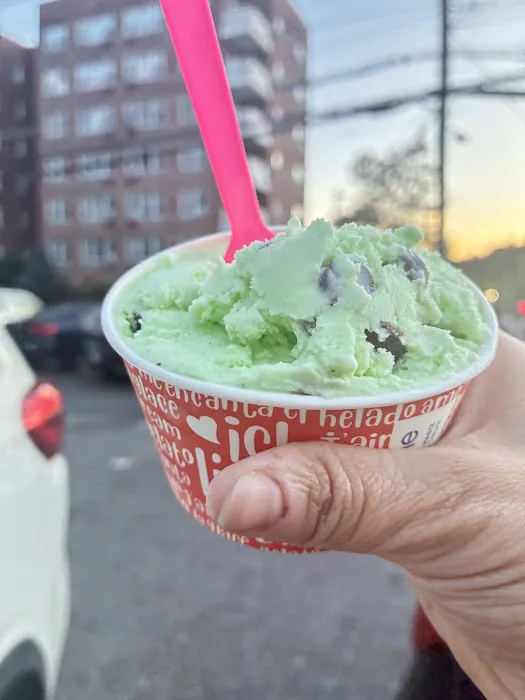 Gotham Freeze Picture 6