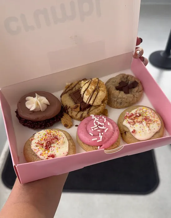 Crumbl - White Plains Picture 9