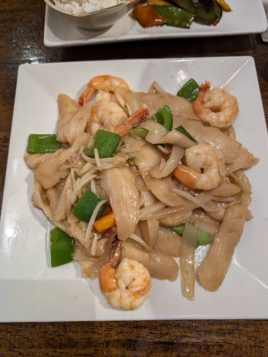 Dumpling + Noodle Picture 5