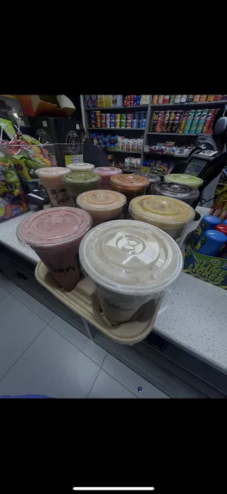Echo Deli & Juice Bar Grocery Picture 3