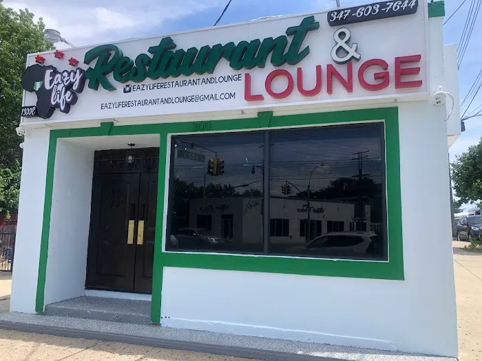 EazyLife Restaurant & Lounge - West African Cuisine Picture 9