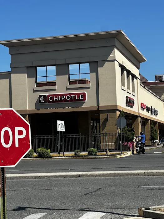 Chipotle Mexican Grill Picture 9