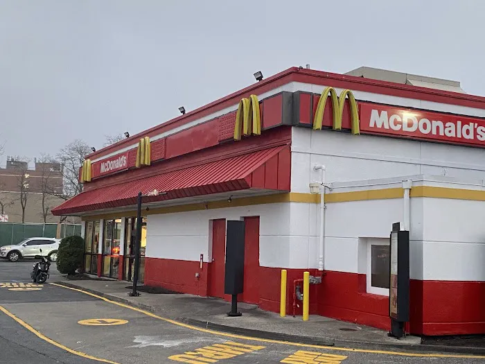 McDonald's Picture 9