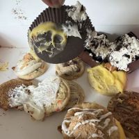 Crumbl - Bay Plaza ico