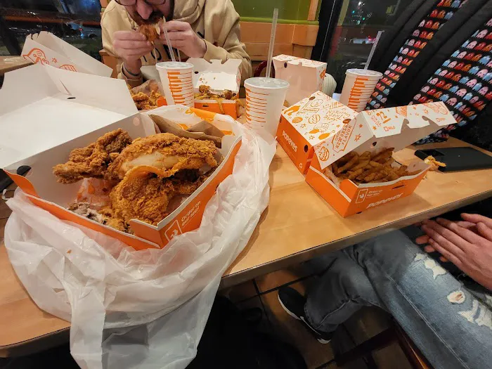 Popeyes Louisiana Kitchen Picture 9