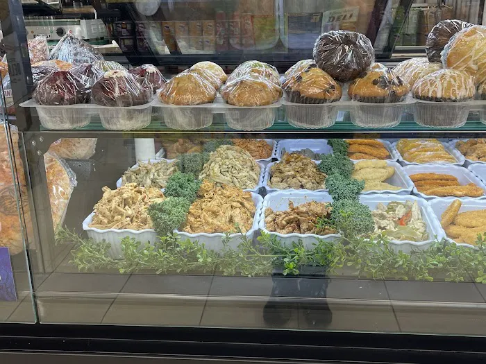 Munchies Deli Picture 8