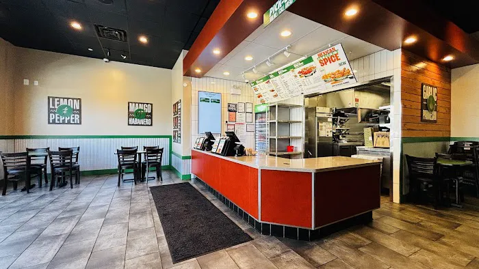 Wingstop Picture 1
