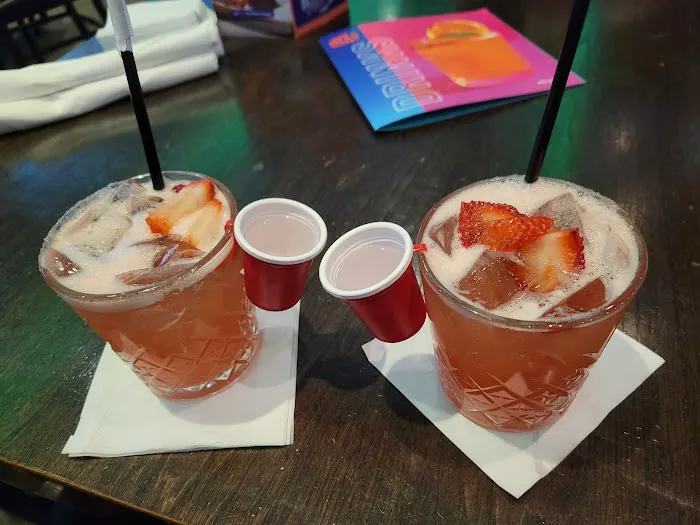 Dave & Buster's Pelham Manor Picture 10