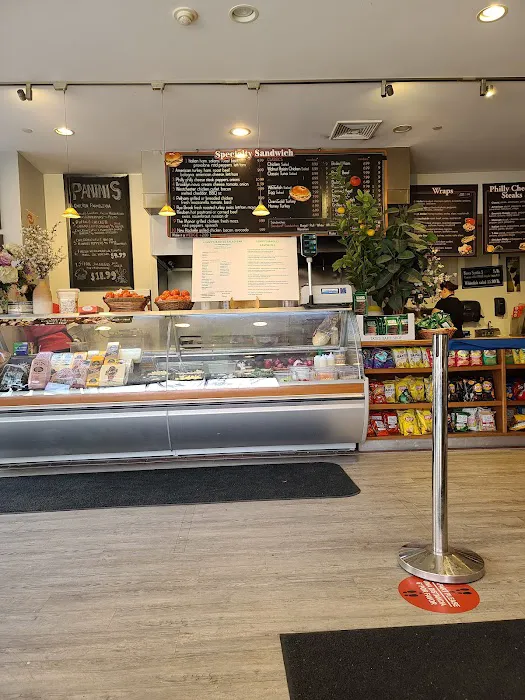 Lenny's Bagels Picture 7