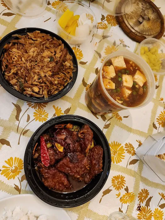 Pelham Palace Picture 6