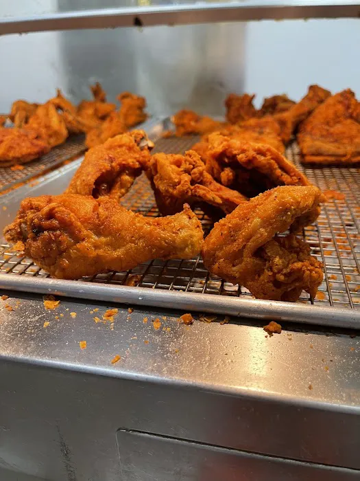 Yonkers Halal Fried Chicken & Gyro Picture 7