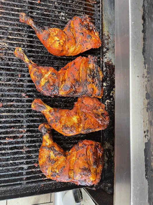 Yonkers Halal Fried Chicken & Gyro Picture 3