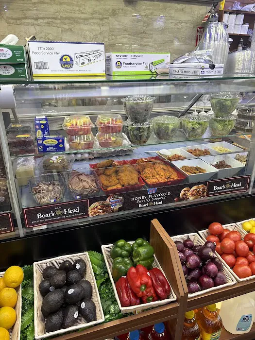 Columbus & Elliot express deli Picture 8
