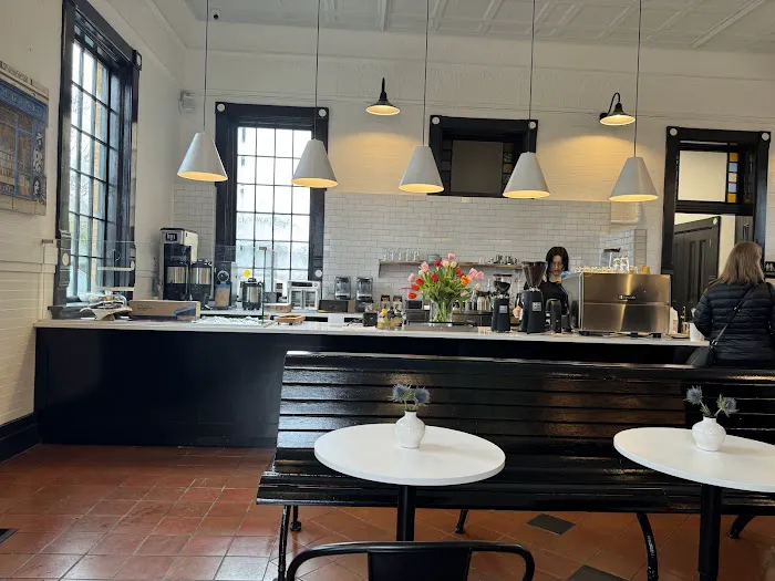 Shea Station Picture 2