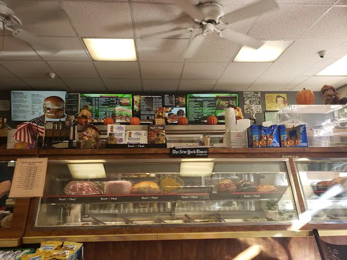 Wolf's Lane Delicatessen Picture 5