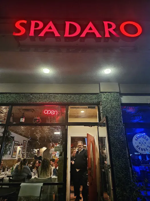 Spadaro Roman Kitchen Picture 1