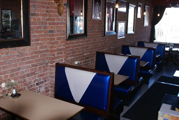 AJ's Burgers Picture 3