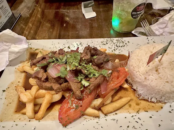 Salsa Y Brasa Restaurant Picture 1