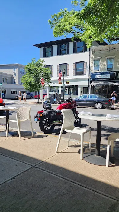 Anna Maria's Wine Bar Picture 7